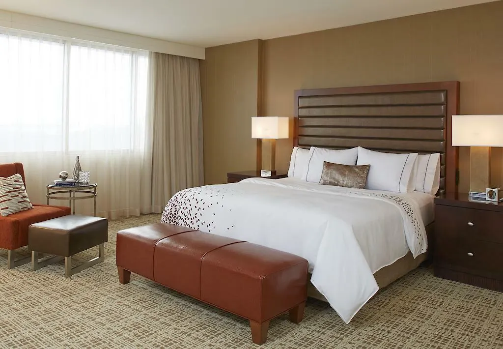 Renaissance St. Louis Airport Hotel Berkeley